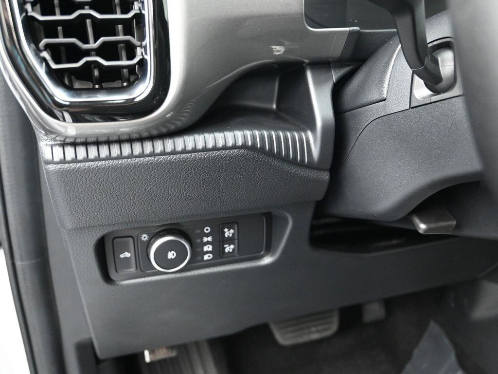 new 2025 Ford Ranger car, priced at $39,968