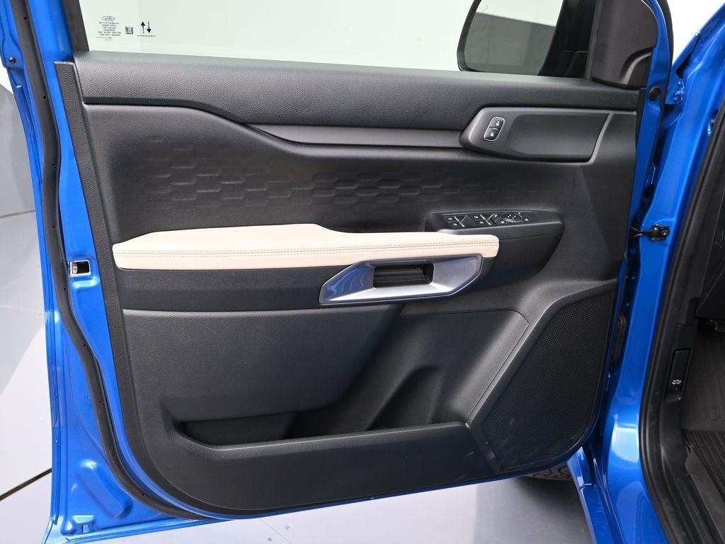 new 2025 Ford Ranger car, priced at $38,212