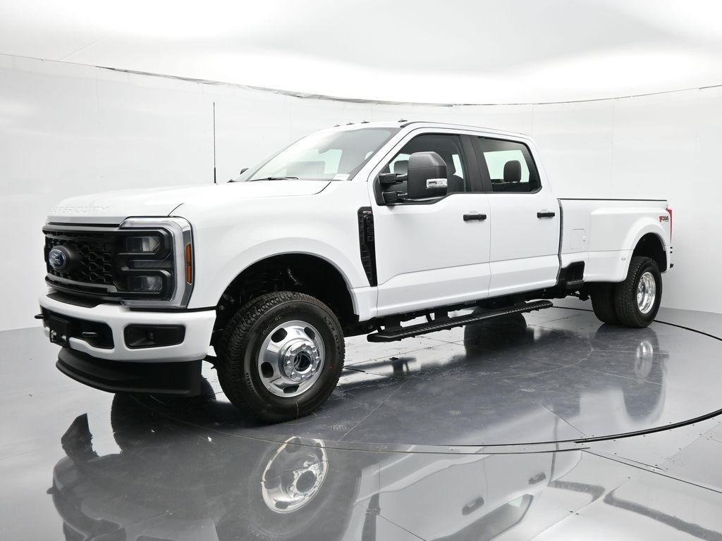 new 2026 Ford F-350 car, priced at $66,180