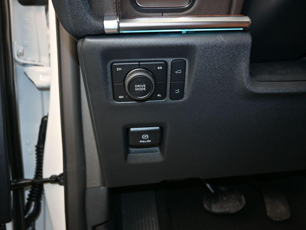 new 2026 Ford Expedition car, priced at $86,840