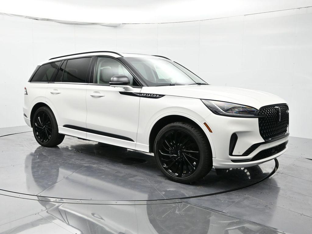 new 2025 Lincoln Aviator car, priced at $76,750