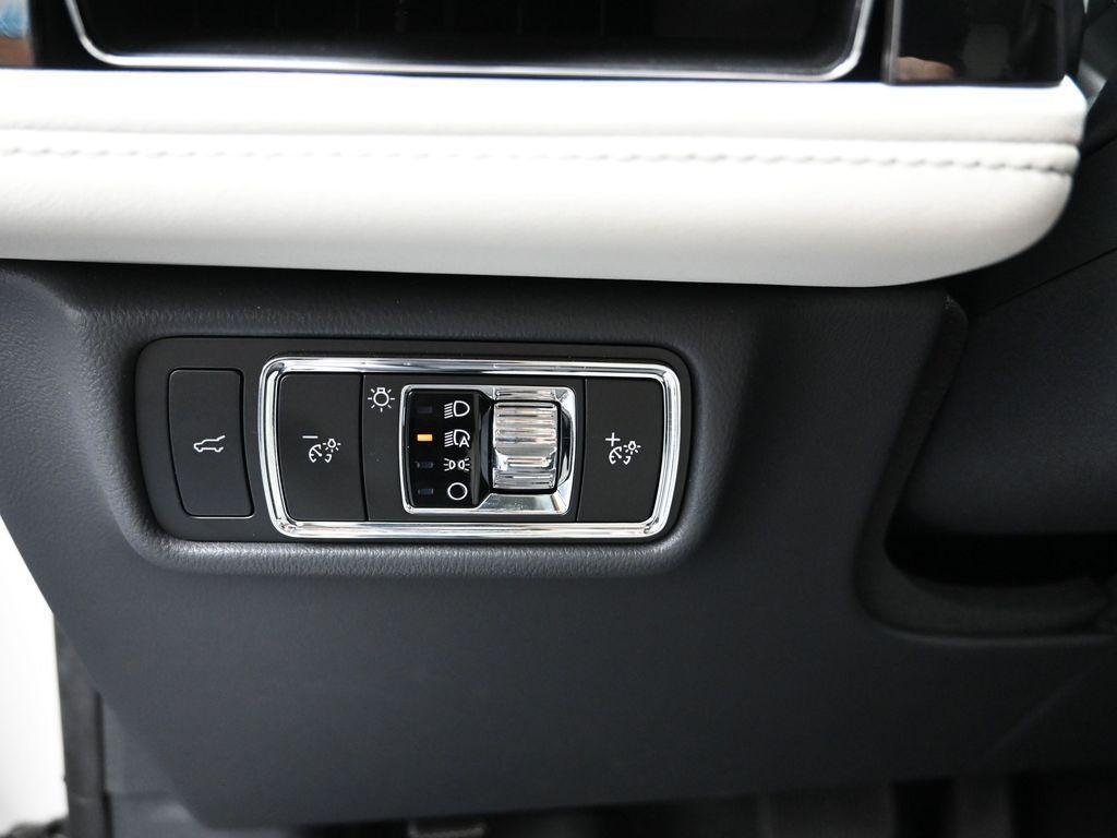 new 2025 Lincoln Aviator car, priced at $76,750