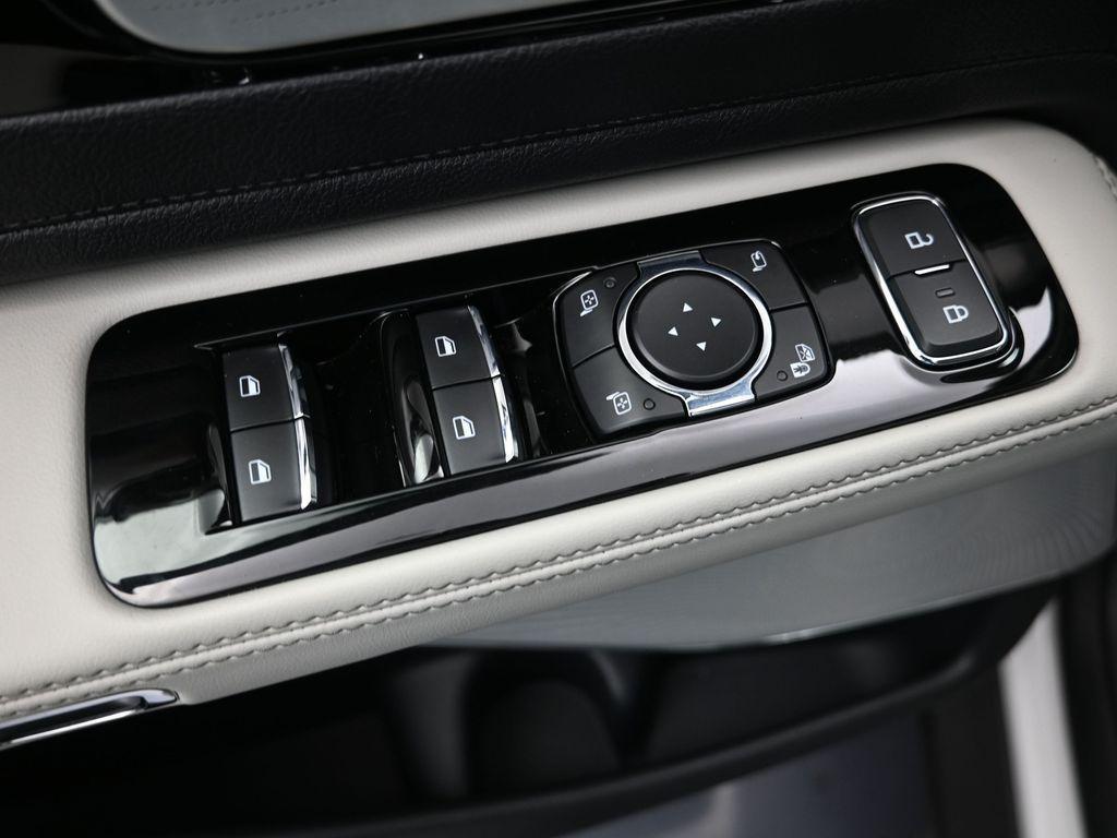 new 2025 Lincoln Aviator car, priced at $76,750