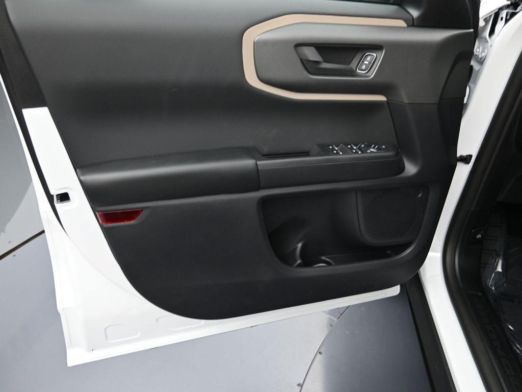 new 2025 Ford Bronco Sport car, priced at $31,847