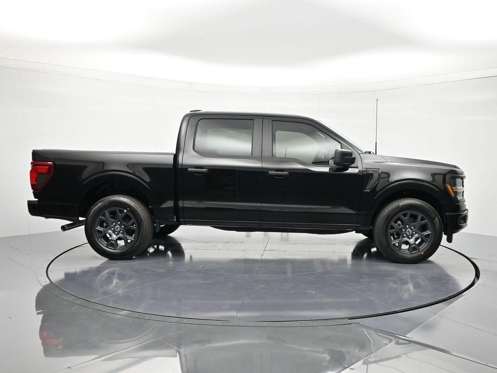 new 2026 Ford F-150 car, priced at $46,406