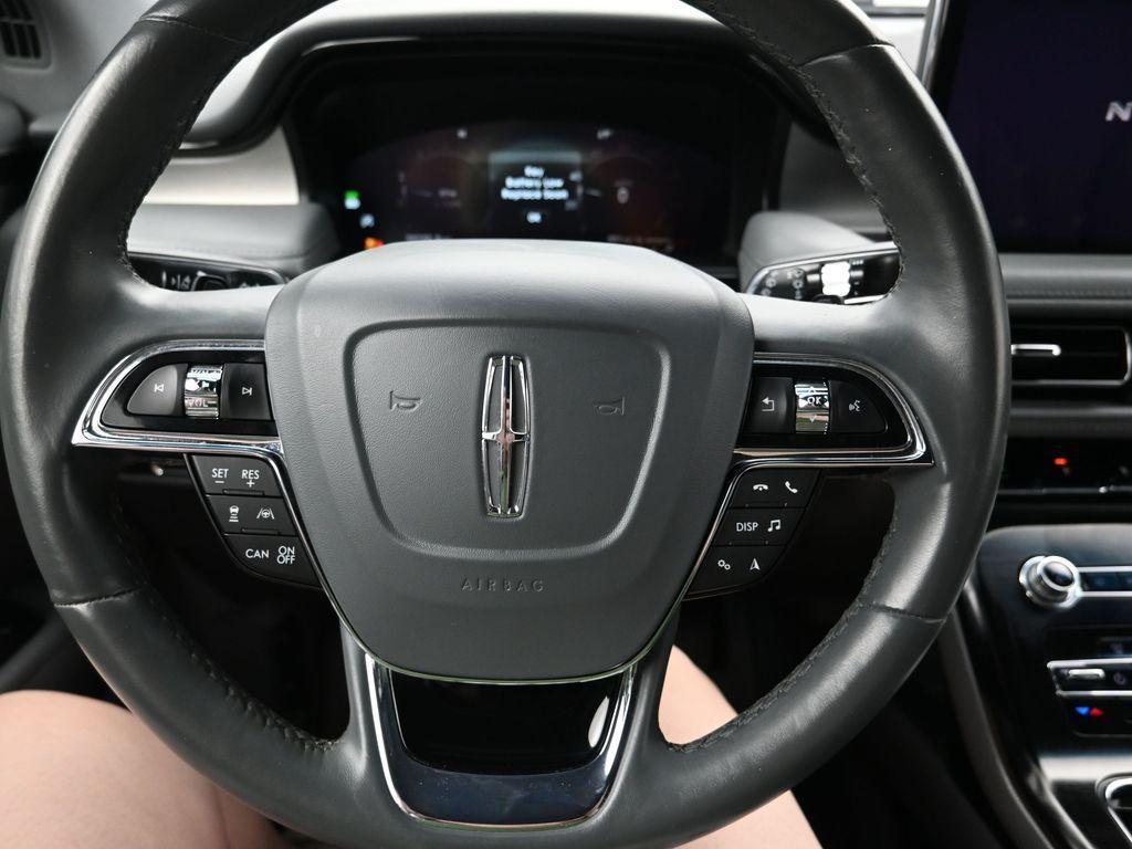 used 2021 Lincoln Nautilus car, priced at $32,324