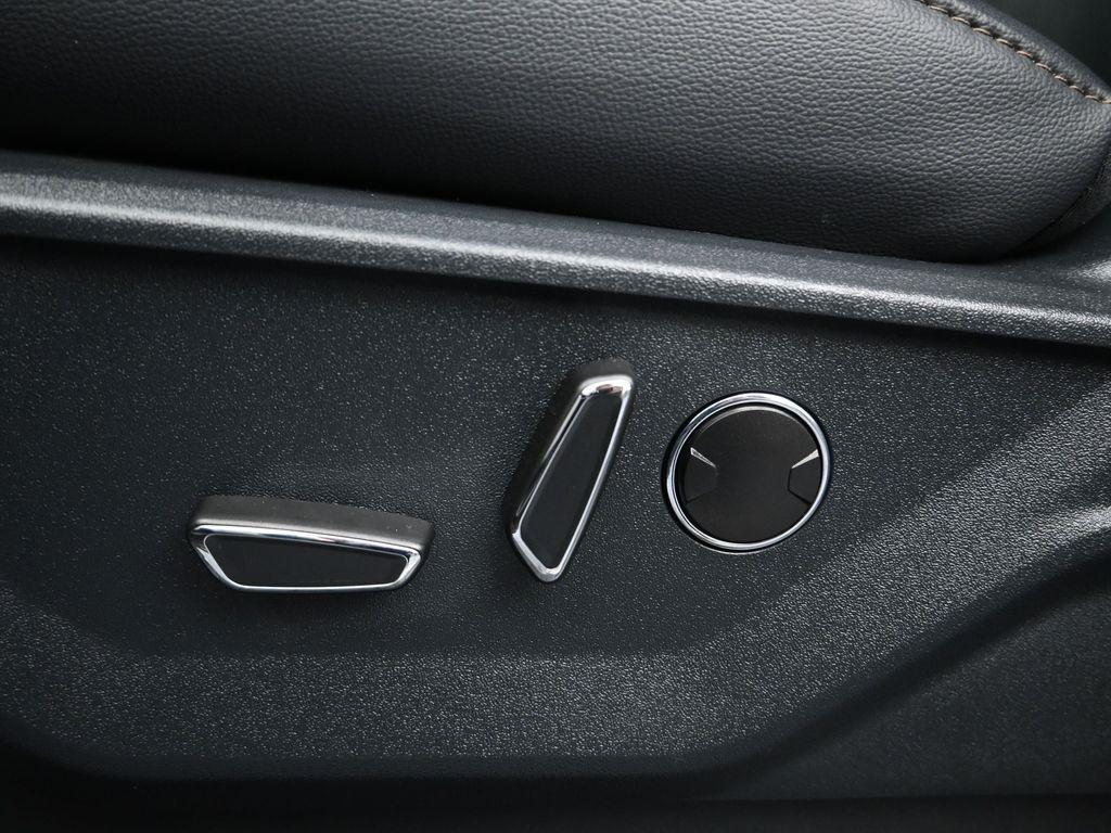 new 2025 Ford F-150 car, priced at $68,072