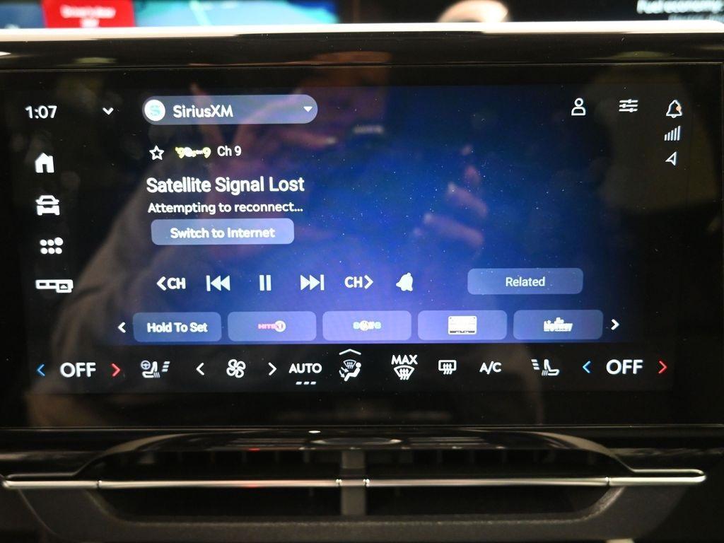 new 2025 Lincoln Nautilus car, priced at $68,371