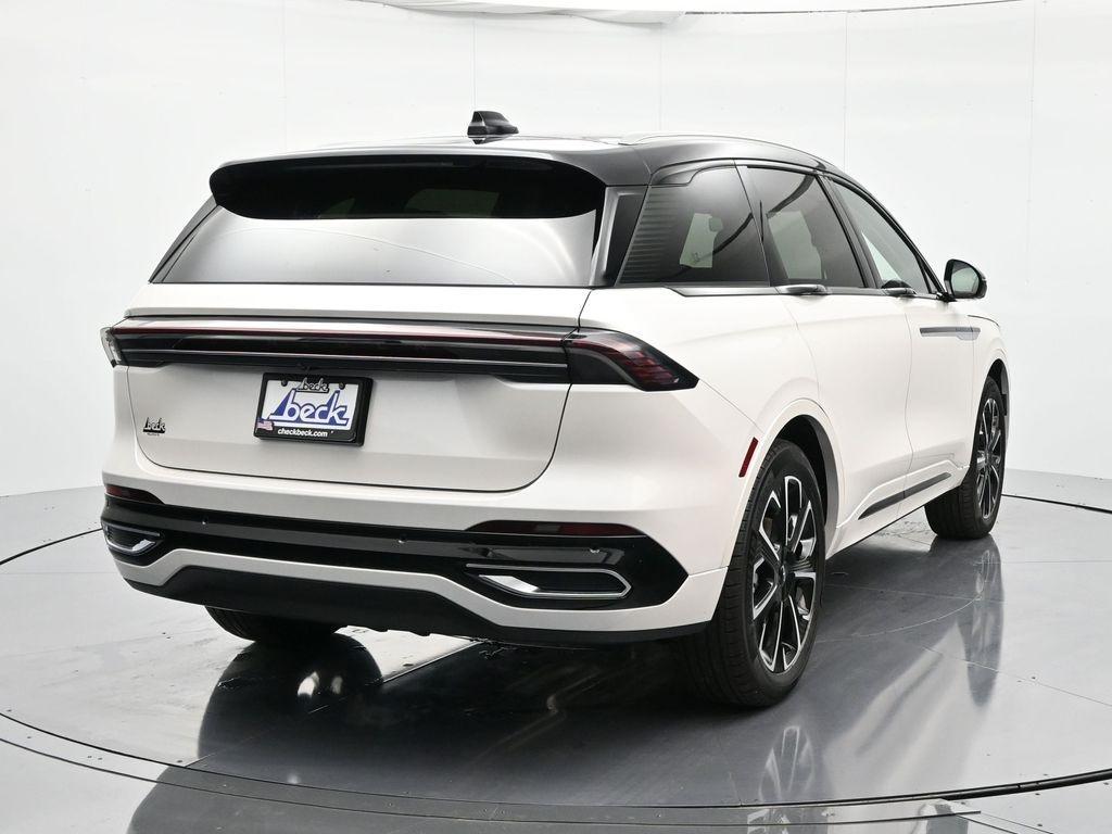 new 2025 Lincoln Nautilus car, priced at $68,371