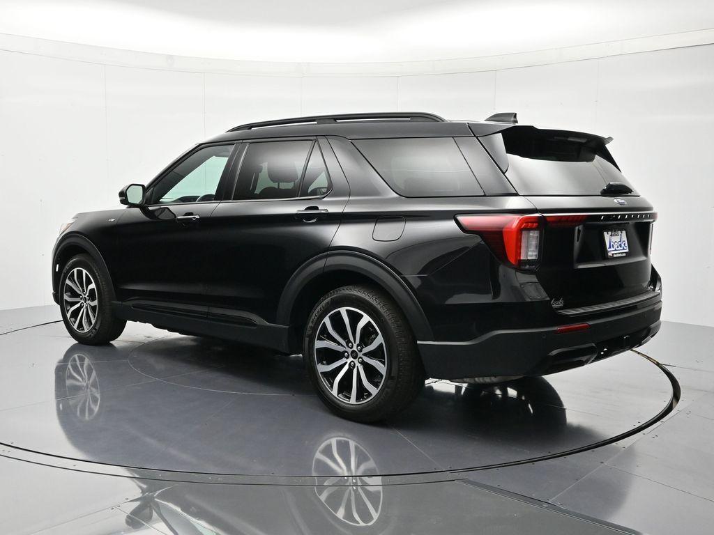 used 2025 Ford Explorer car, priced at $36,981