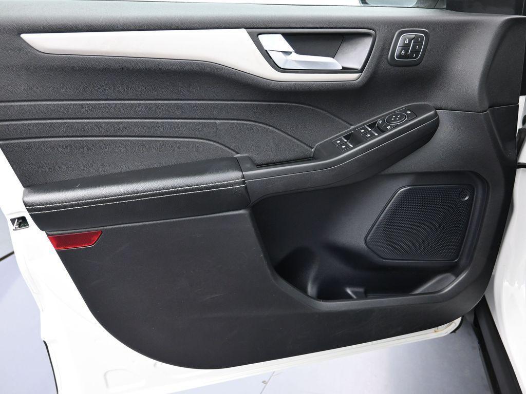 used 2022 Ford Escape car, priced at $17,891