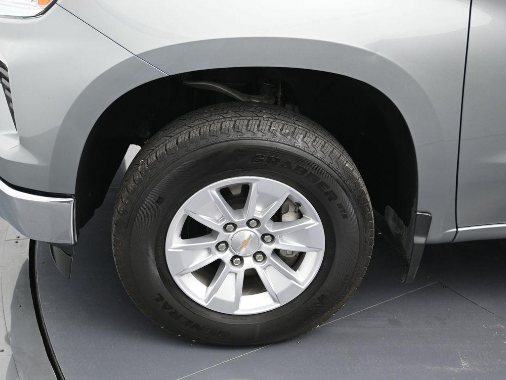 used 2025 Chevrolet Silverado 1500 car, priced at $42,842