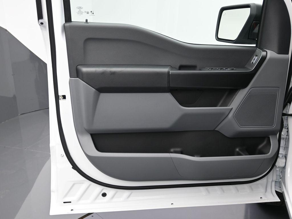 new 2026 Ford F-150 car, priced at $52,865