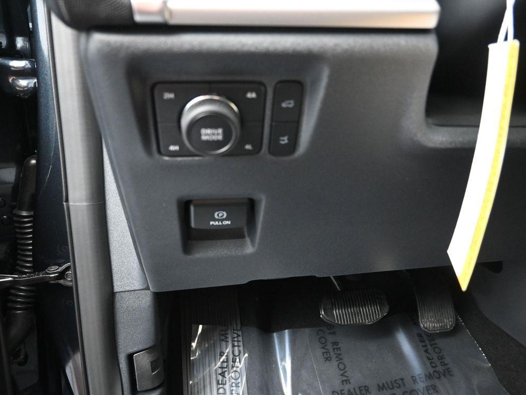 new 2025 Ford Expedition car