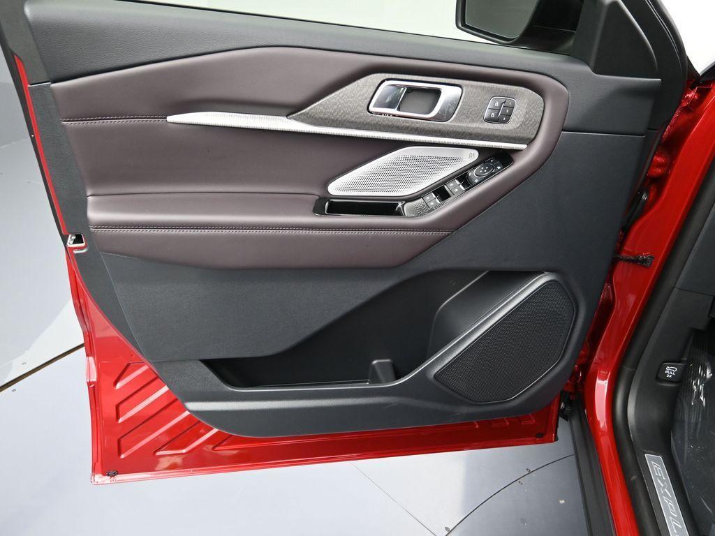 new 2026 Ford Explorer car, priced at $51,424