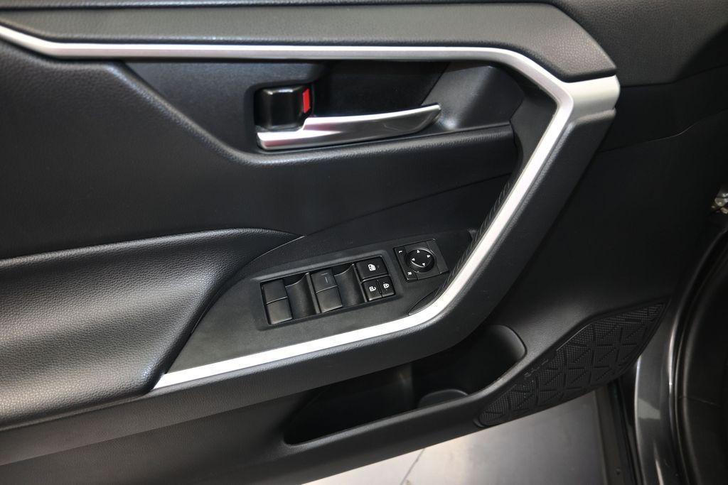 used 2020 Toyota RAV4 car, priced at $18,981