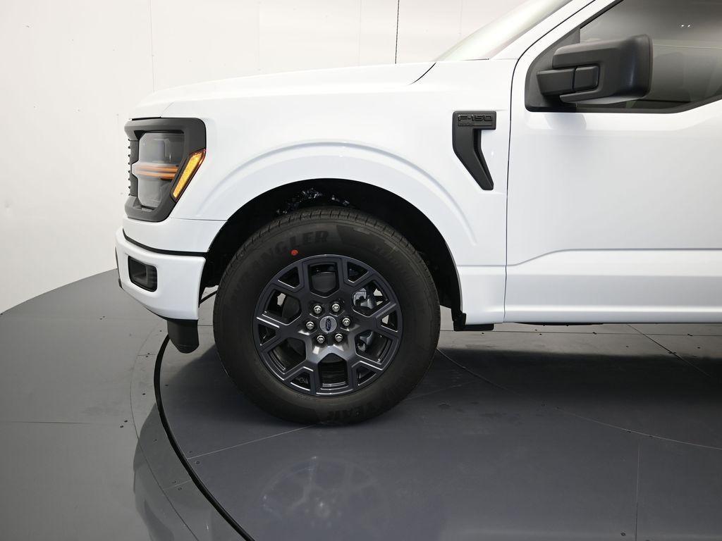 new 2026 Ford F-150 car, priced at $45,406