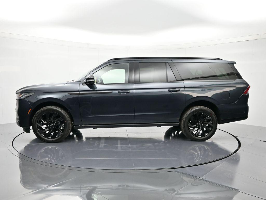 new 2026 Lincoln Navigator L car, priced at $110,949