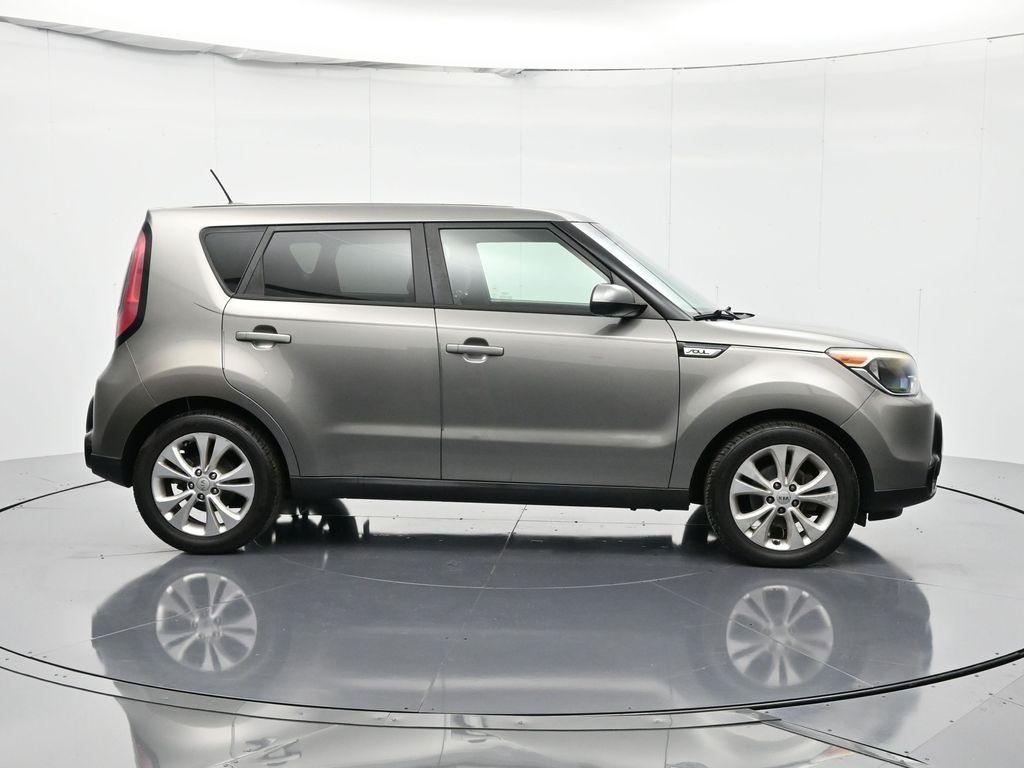 used 2016 Kia Soul car, priced at $10,765