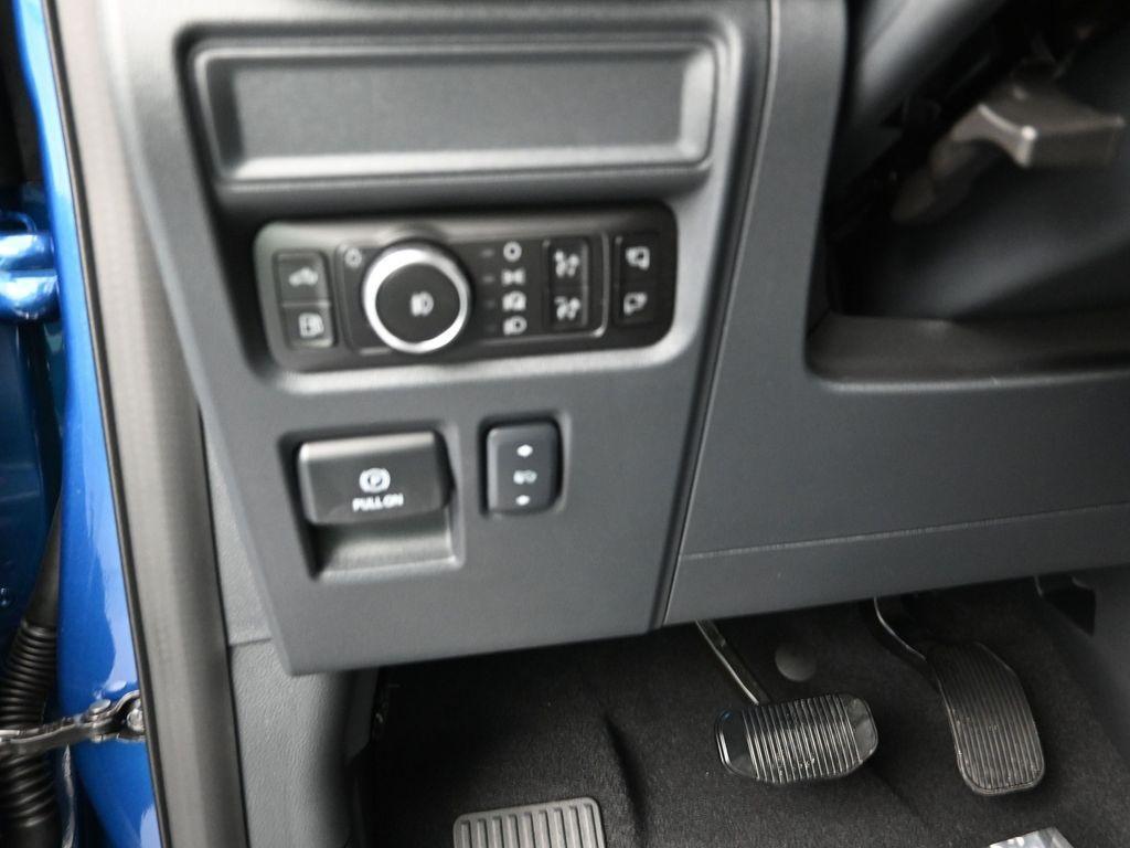 new 2025 Ford F-150 car, priced at $70,623