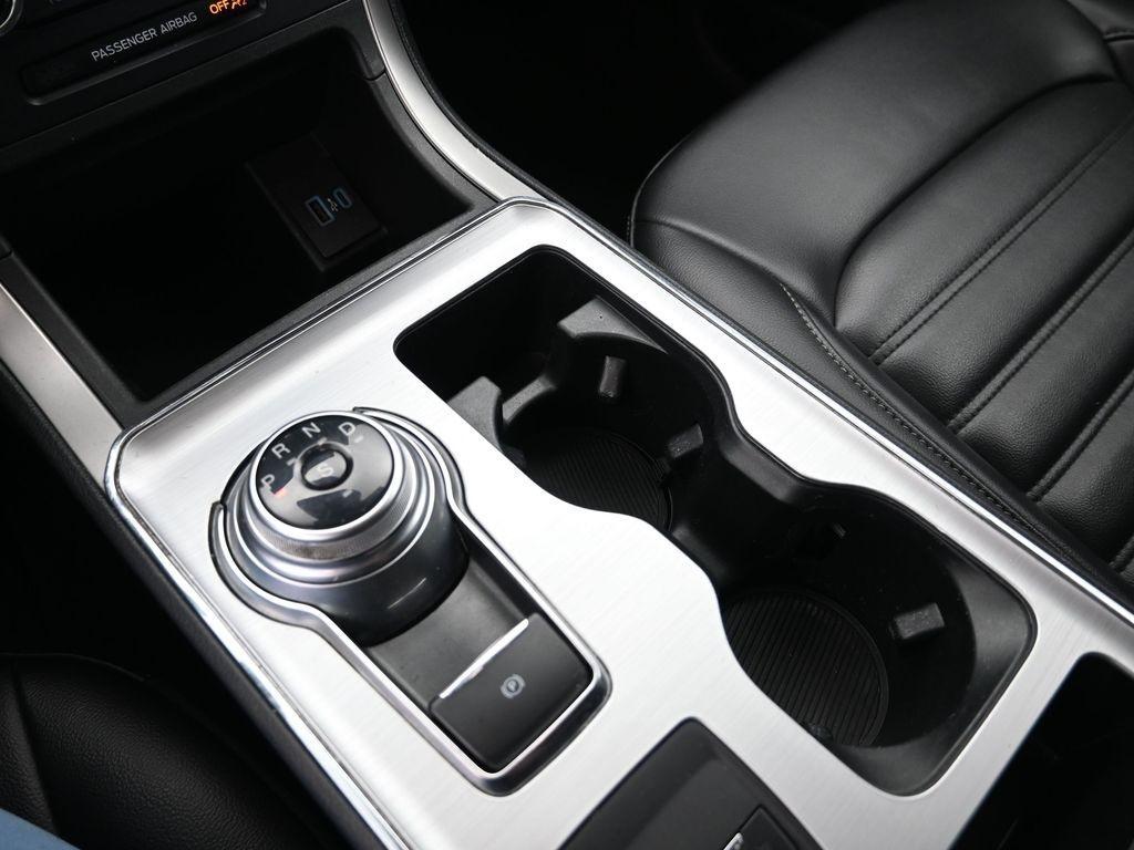 used 2022 Ford Edge car, priced at $17,125