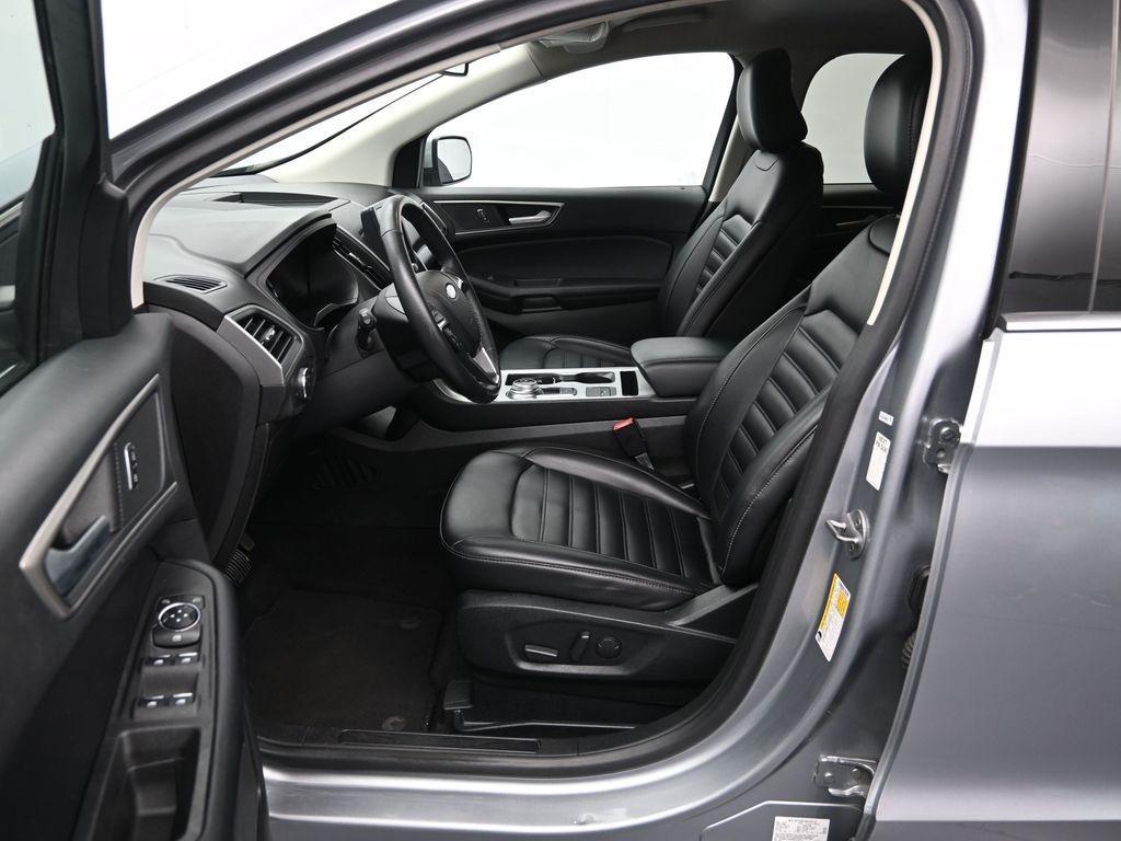 used 2022 Ford Edge car, priced at $17,125