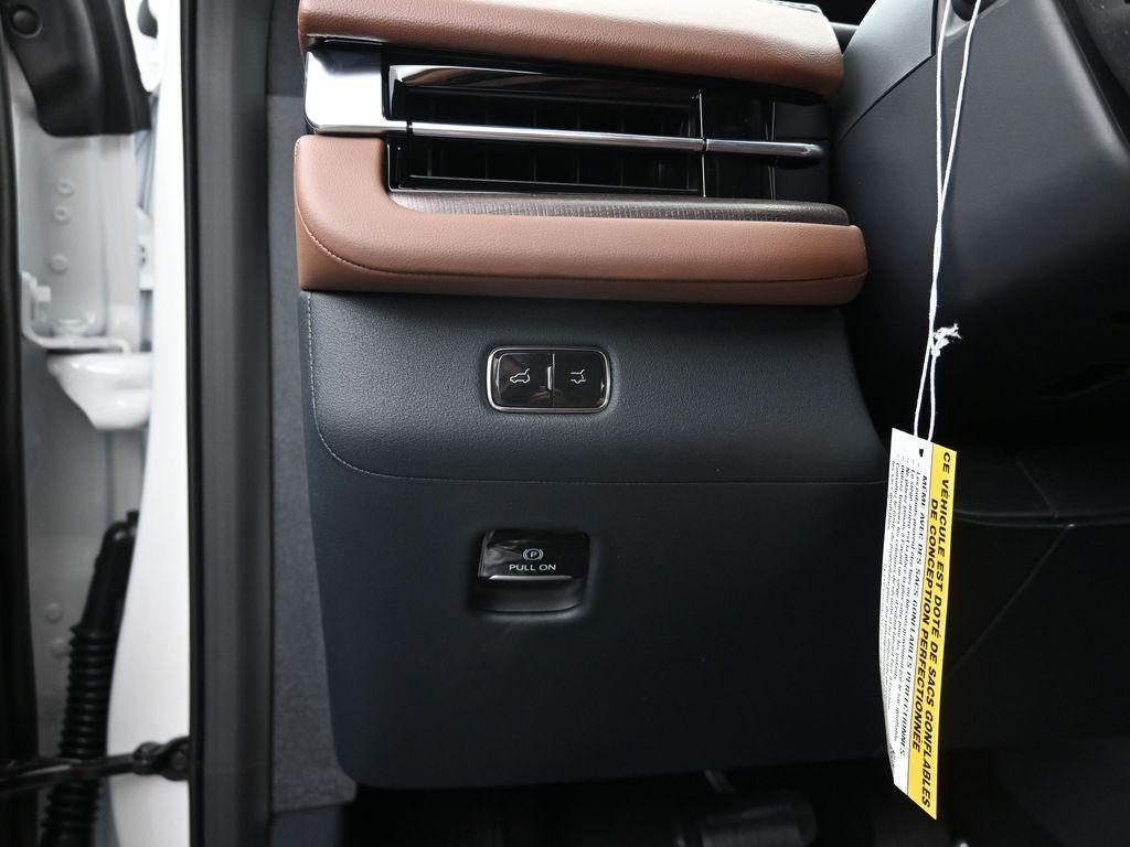 new 2026 Lincoln Navigator car, priced at $112,380