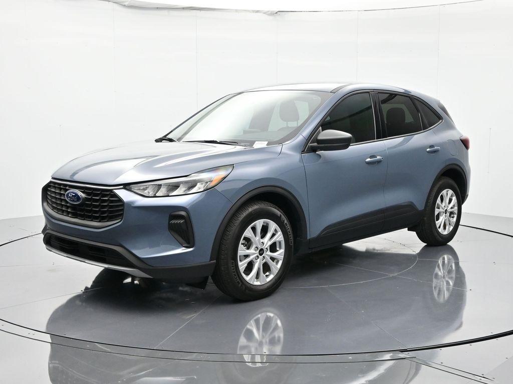 used 2025 Ford Escape car, priced at $24,703