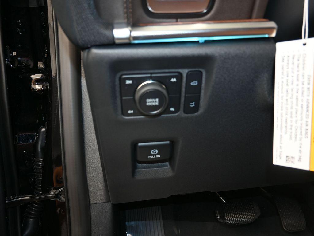 new 2026 Ford Expedition car, priced at $87,645
