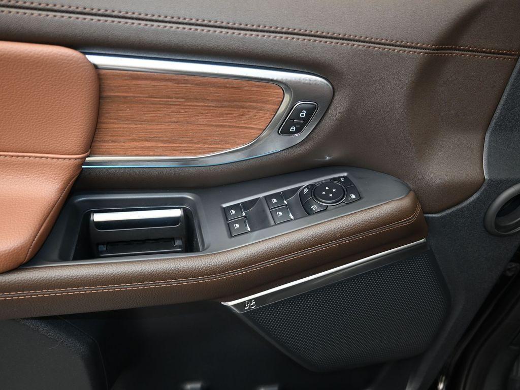 new 2026 Ford Expedition car, priced at $87,645
