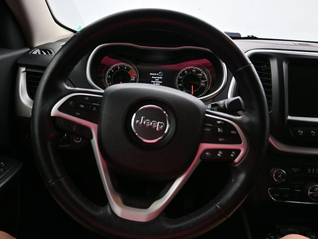 used 2016 Jeep Cherokee car, priced at $8,991