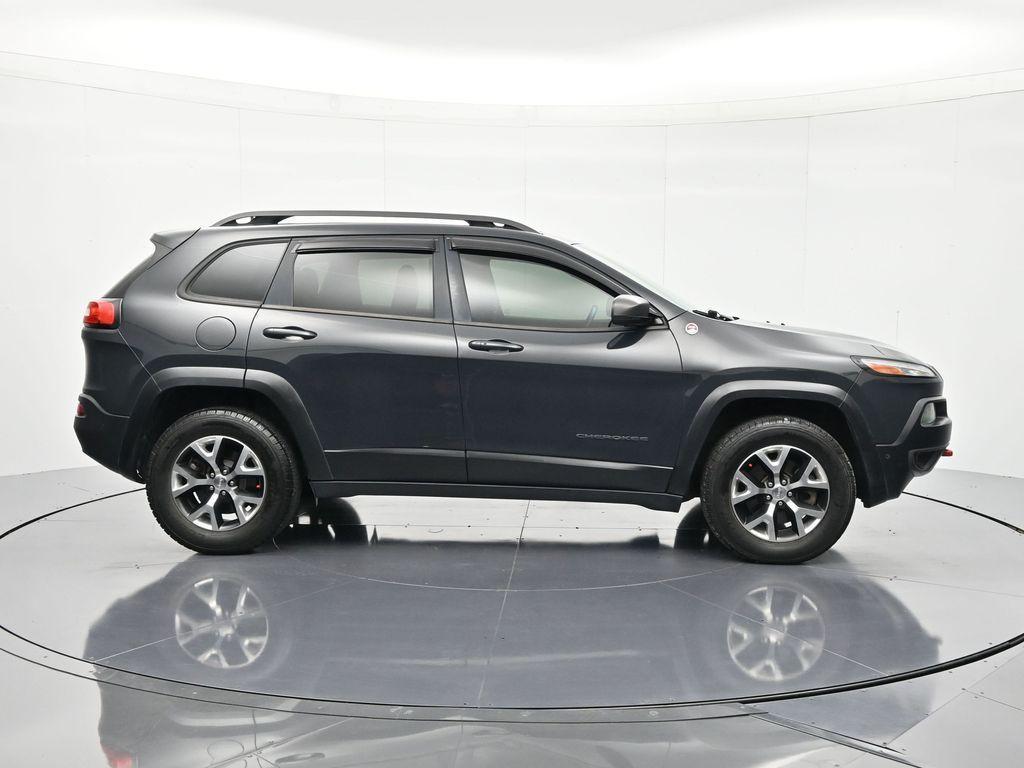 used 2016 Jeep Cherokee car, priced at $8,991