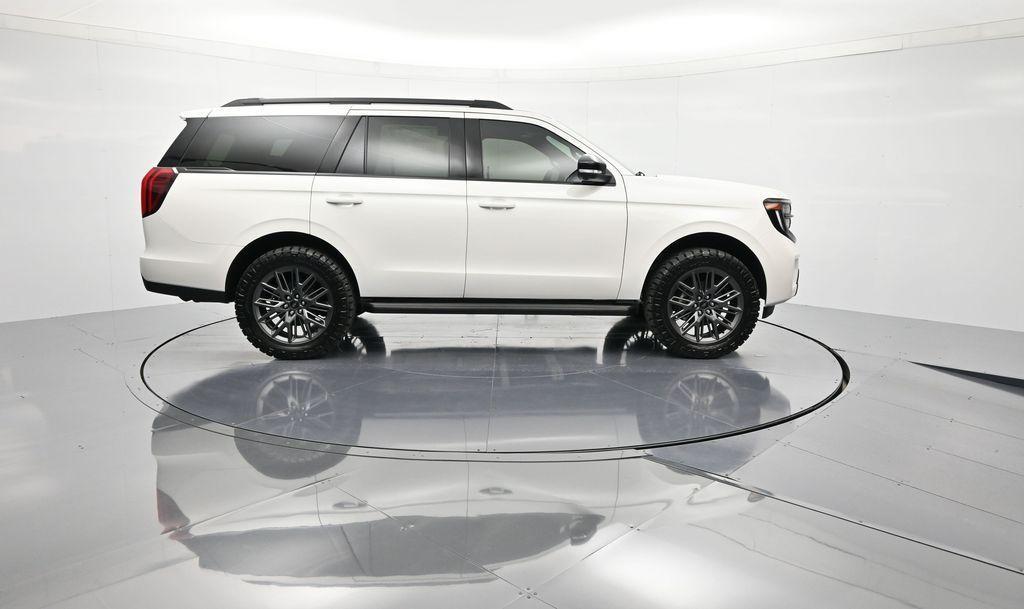 new 2026 Ford Expedition car, priced at $79,815
