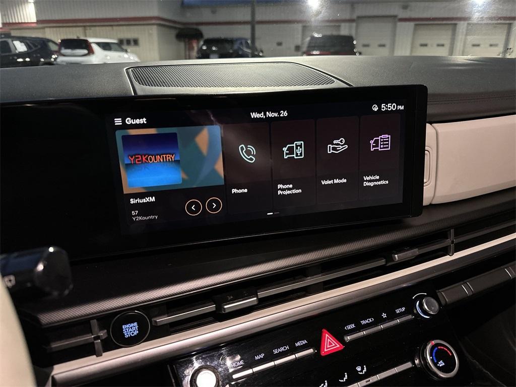 used 2024 Hyundai Santa Fe car, priced at $33,995