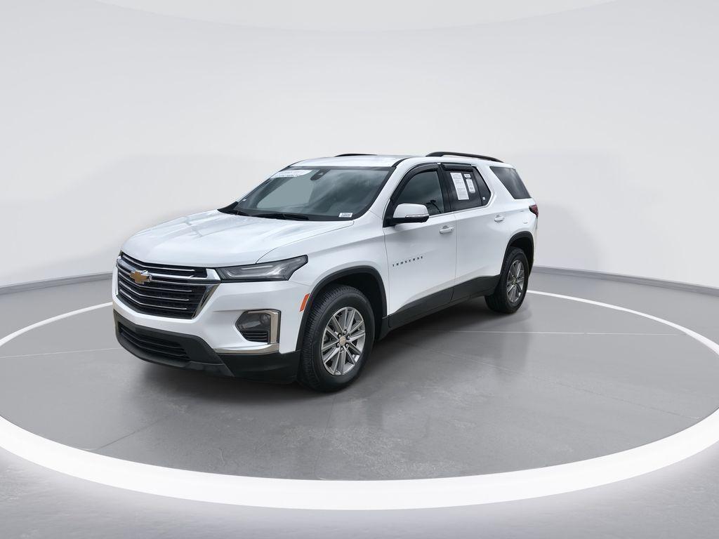 used 2023 Chevrolet Traverse car, priced at $27,597