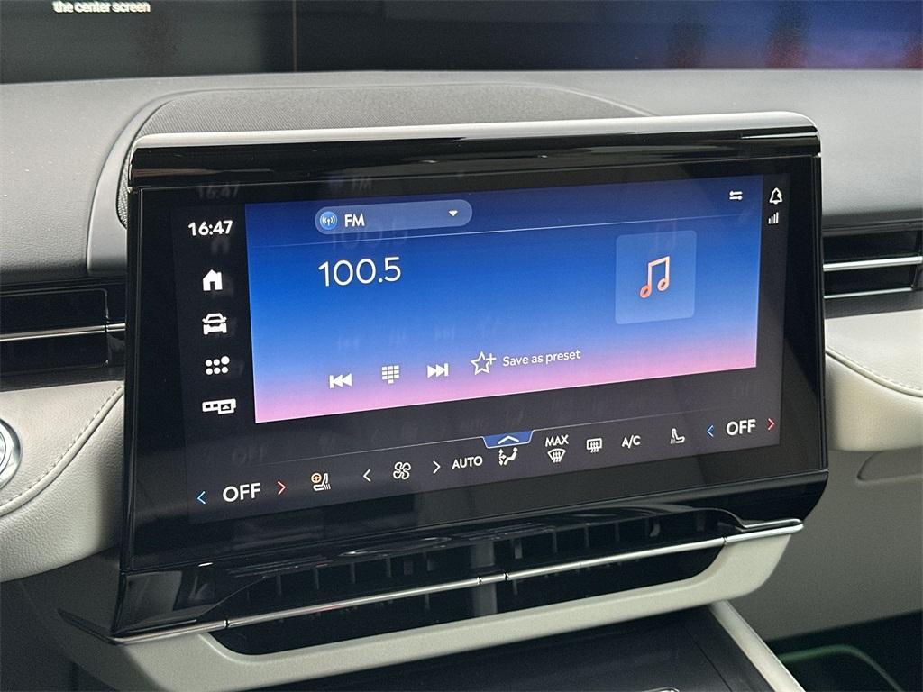 new 2026 Lincoln Nautilus car, priced at $58,026