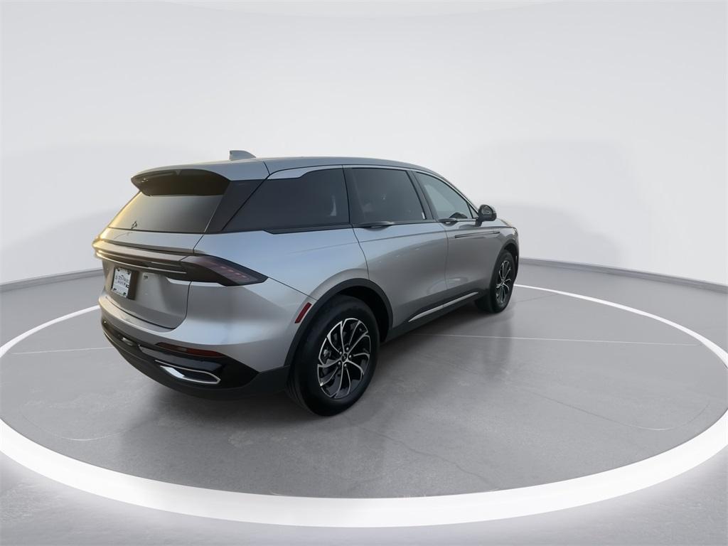 new 2026 Lincoln Nautilus car, priced at $58,026