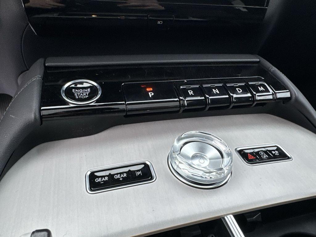 new 2026 Lincoln Navigator L car, priced at $102,624