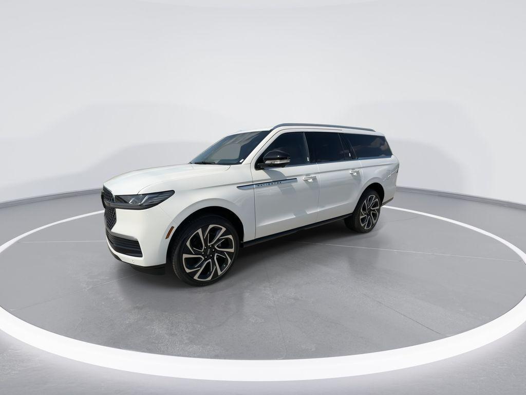 new 2026 Lincoln Navigator L car, priced at $105,319
