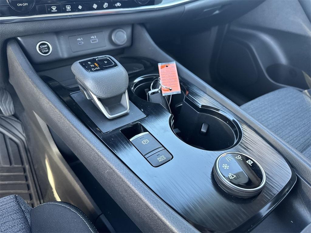 used 2023 Nissan Rogue car, priced at $22,875