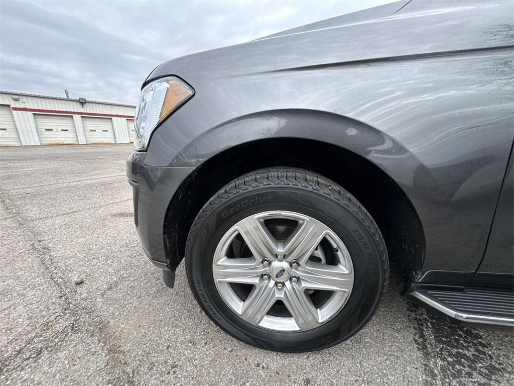 used 2021 Ford Expedition car, priced at $31,588
