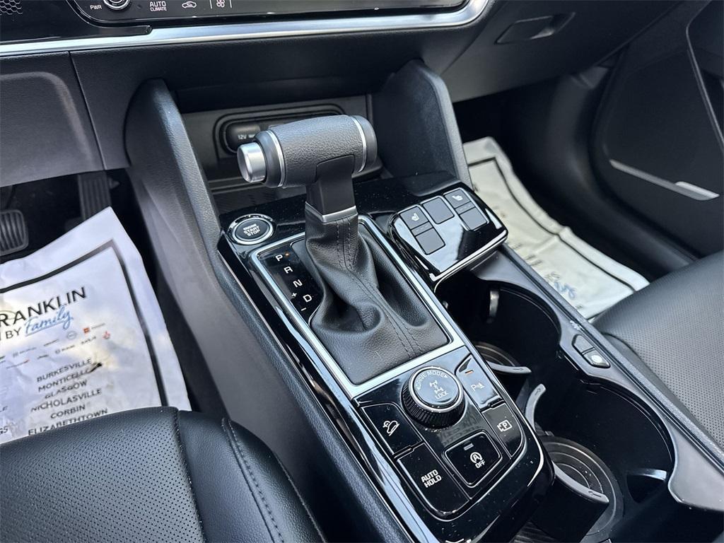 used 2025 Kia Sportage car, priced at $33,755