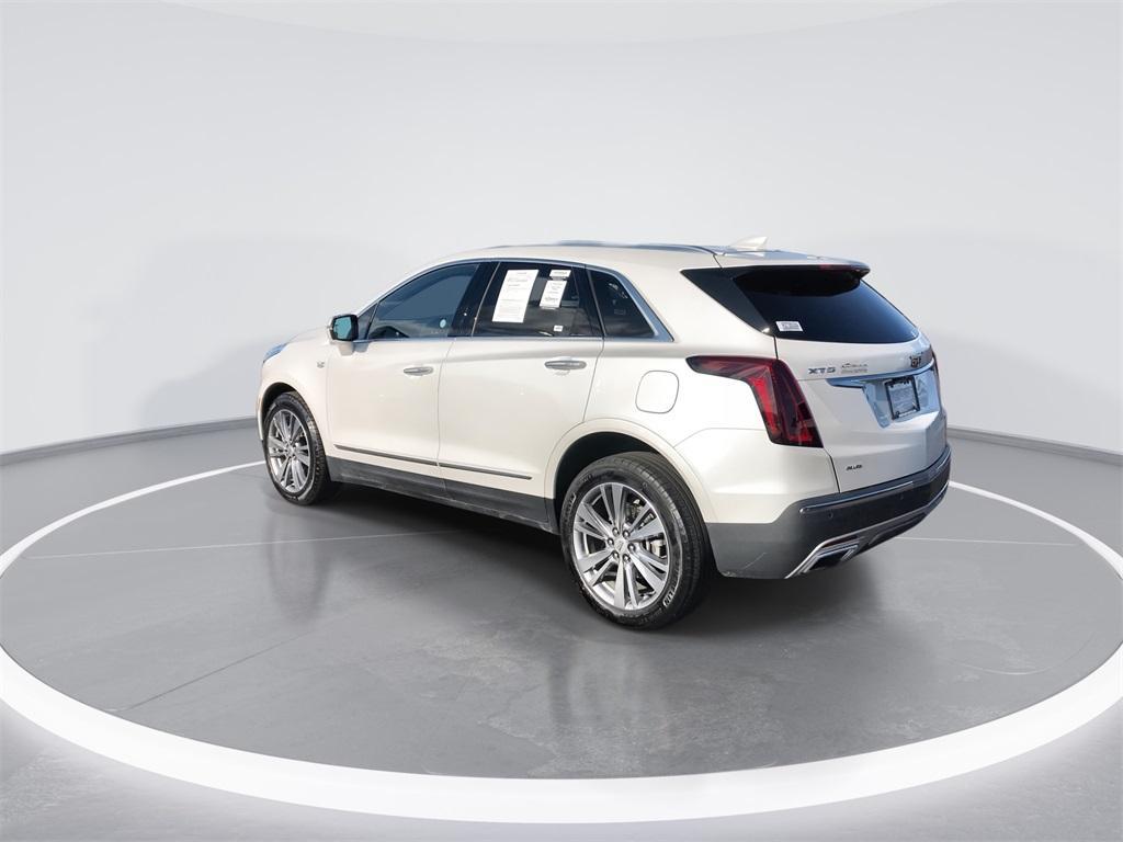 used 2024 Cadillac XT5 car, priced at $39,499