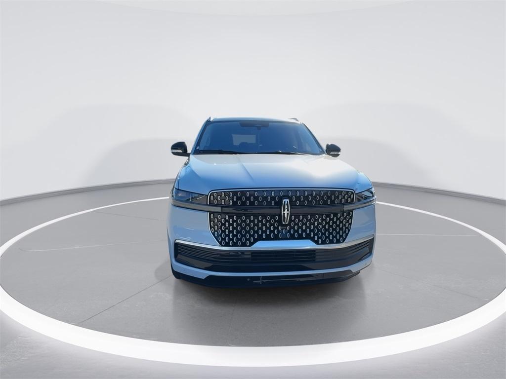 new 2025 Lincoln Navigator L car, priced at $101,106