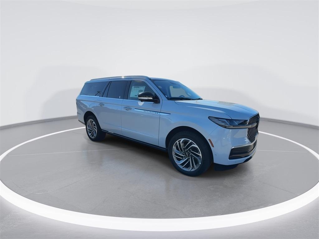 new 2025 Lincoln Navigator L car, priced at $101,106