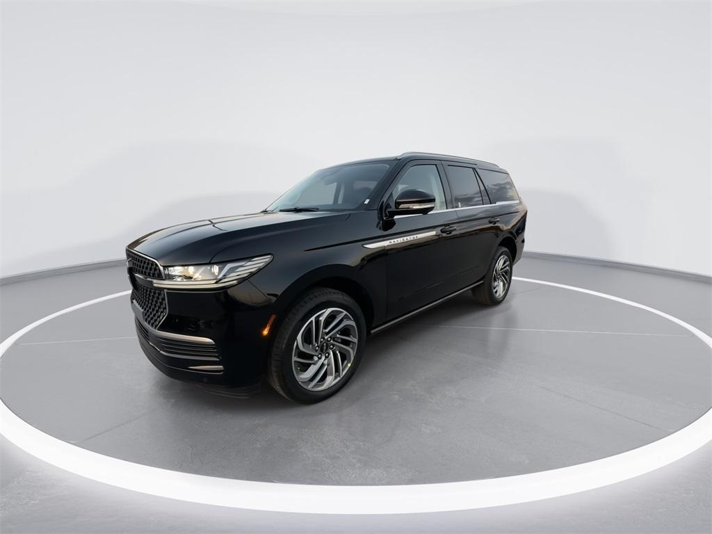 new 2025 Lincoln Navigator car, priced at $97,181