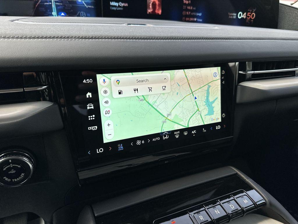 new 2025 Lincoln Navigator car, priced at $94,200