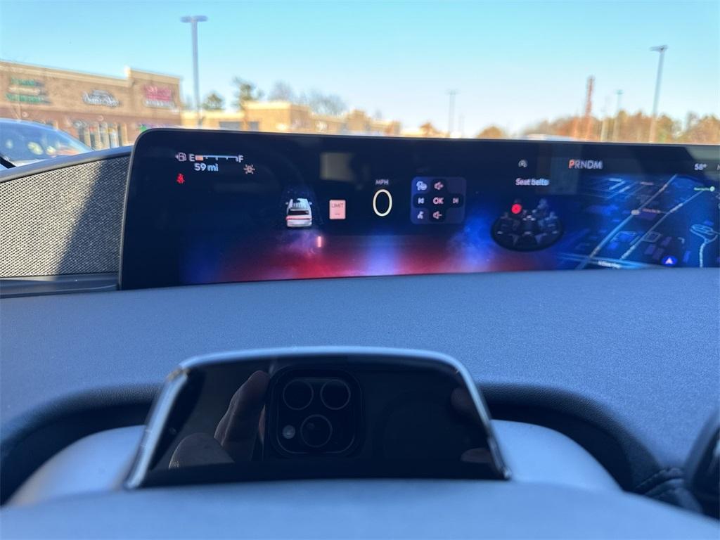 new 2025 Lincoln Navigator car, priced at $97,833