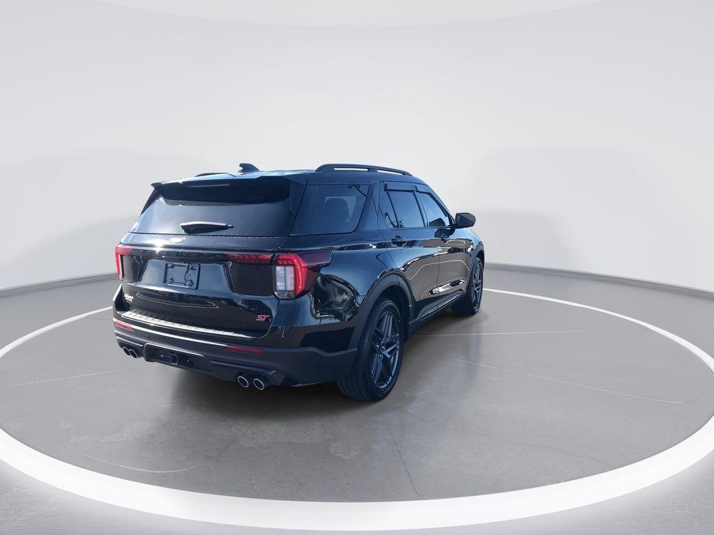 used 2025 Ford Explorer car, priced at $43,702