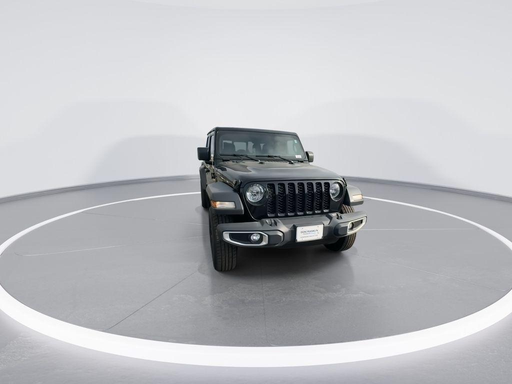 used 2021 Jeep Gladiator car, priced at $28,769